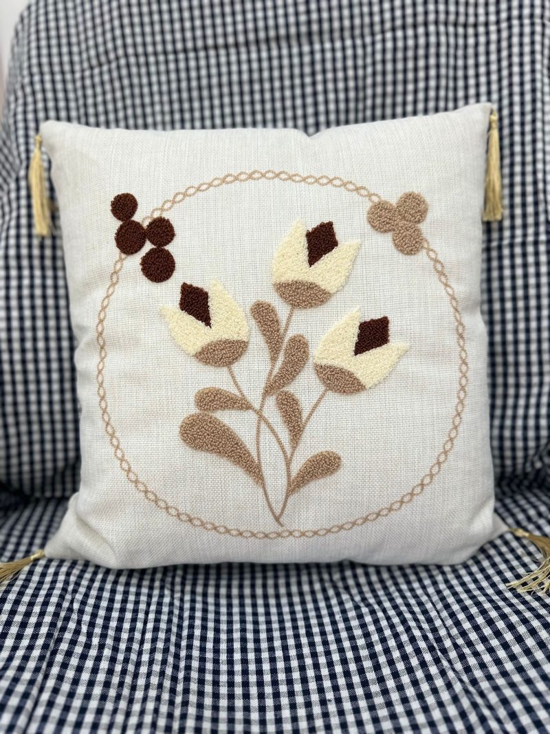 PUNCH  KIRLENT KILIFI 43*43 CODE:9